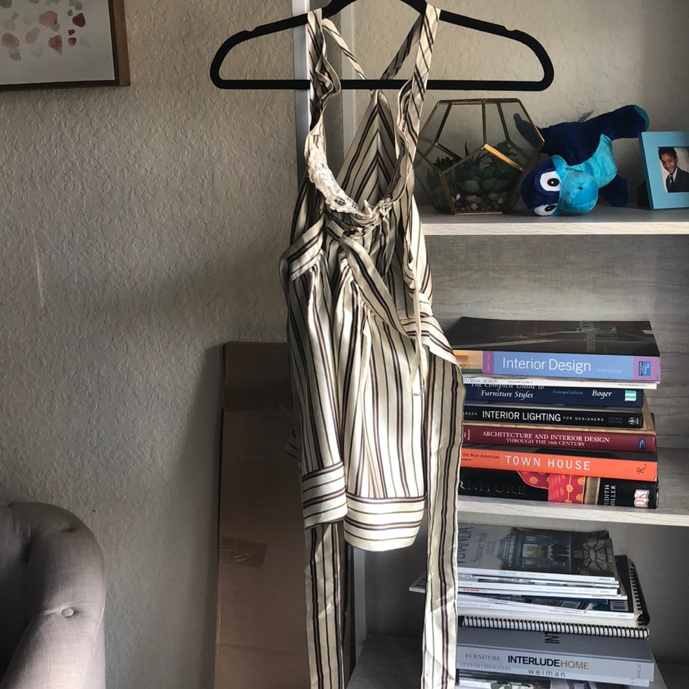 BcbgMaxazriA top